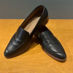 LIKE NEW Aerosoles Leather Loafers